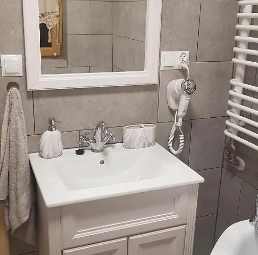 Przekolec * צ'אפלארי